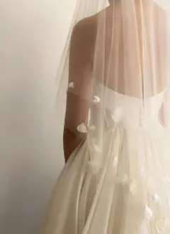 アンテリーべ　Amtteliebeウェディングベール　フラワーモチーフ