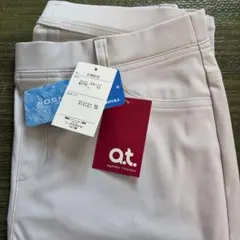 a.t. カジュアルパンツ Lサイズのサムネイル