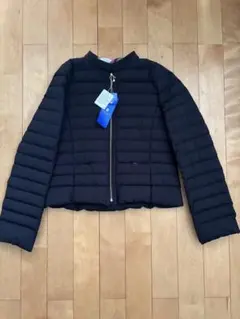 BLUE LABEL CRESTBRIDGE 黒ダウンジャケット