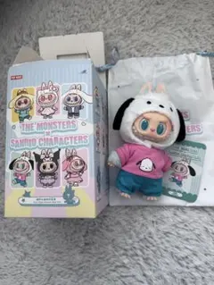 LABUBUラブブ・サンリオキャラクターズ　ぬいぐるみペンダント　ポチャッコ