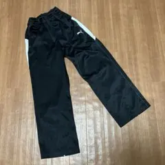 プーマ　ジャージ S 黒　W74 パンツ
