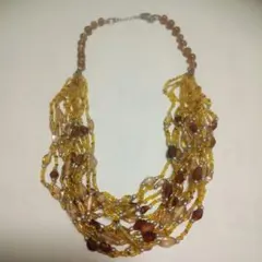 ビーズネックレス