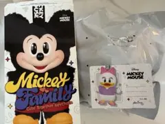 ミッキーファミリー　ぬいぐるみキーチェーン　デイジー　ポップマート