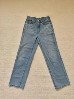 GU ハイライズストレートジーンズ　丈標準　63Blue Sサイズ