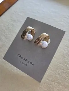 ゴールドパールデザインイヤリング