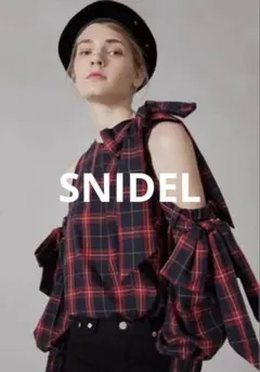 SNIDEL リボンディティール ブラウス 赤 チェック