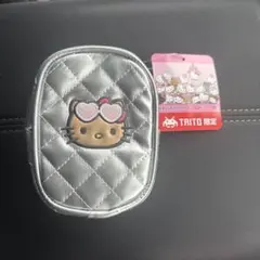 日焼けキティ キャラクターグッズ