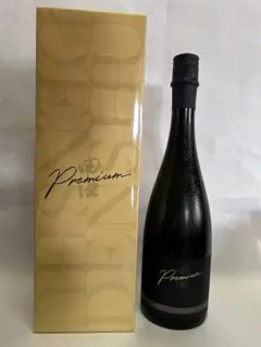 田酒 純米大吟醸 Premium 720ml ギフトボックス入りのサムネイル