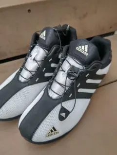 adidas スニーカー ブラック ホワイトのサムネイル