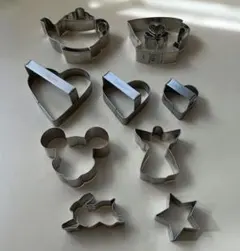 お値下げ未使用ウィリアムソノマ ステンレス製クッキー型2個とその他の型の計 9個