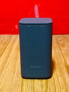 (4) NTT ドコモ docomo 5G ルーター グレー HR01
