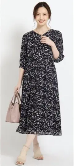 リフレクト　洗えるモノクロームプリントワンピース　11号