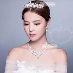 イヤリング・ネックレス・ティアラ 3点 セット 結婚式ウェディング高品質パール♪