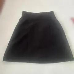 黒いミニスカート サイドファスナー付き
