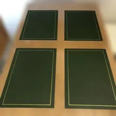 ランチョンマット ４枚セット　45×30cm 合成皮革製　グリーン×グレー