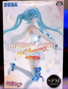 初音ミク　フィギュア 15th anniversary Zhou Ver.
