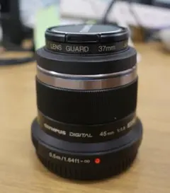 m.zuiko レンズ(単焦点)