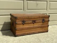 Item thumbnail for item 30583fca-a1e5-4663-8328-e490802f9533