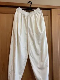 【最終値下げ】　LOWRYS FARM ホワイト カジュアルパンツ M/L