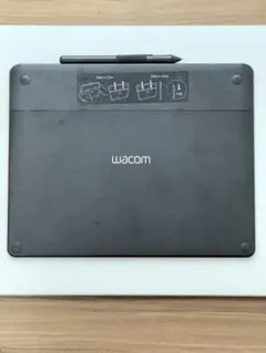 Wacom ペンタブレット 本体CTH-690/Kのサムネイル
