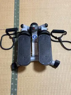 アイク株式会社 足踏みエクササイズマシン