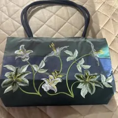 花柄刺繍トートバッグ 中型 グリーン系