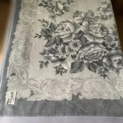 グレー系花柄ブランケット　2枚合わせ毛布