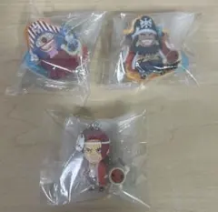 ワンピース キーホルダー セット。