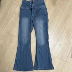 ハイウエストブーツカットデニム Mサイズ