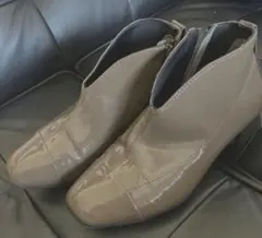 Item thumbnail for item cf4b14fd-6a17-44e7-9b95-4b5461f409d2