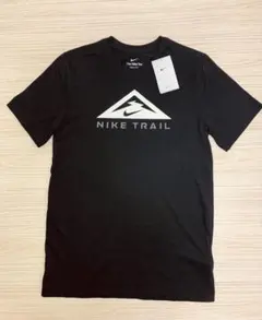 【新品タグ】NIKE TRAIL Tシャツ DRI-FIT ランニング　ブラック