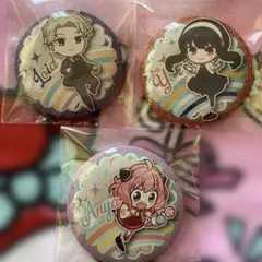 SPY×FAMILY缶バッジ（ロイド・ヨル・アーニャ）