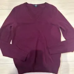 UNIQLO　カシミアニット　Vネックセーター　ボルドー　М