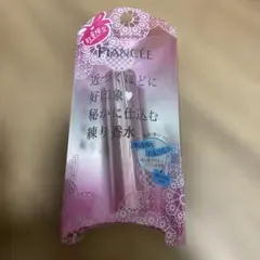 新品　FIANCÉE パルファンラスティングスティック ピュアシャンプーのサムネイル