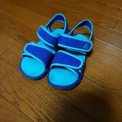 adidas☆キッズ サンダル 16.0cm