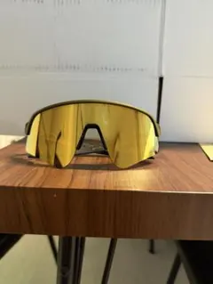 Oakley ゴールド スポーツサングラスエンコーダー 早い者勝ち！多少