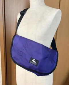 GREGORY ショルダーバッグ パープルのサムネイル