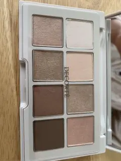 DECORTE スキンブリックシャドウ 8色