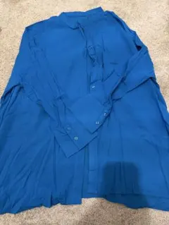 センスオブプレイス青色 長袖シャツ