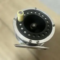 フライリール 金属製 両面デザイン - メルカリ