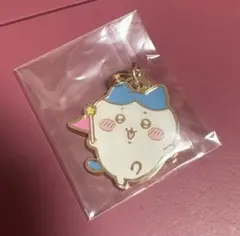 ちいかわパーク　ゲーム　景品　メタルチャーム　ハチワレ