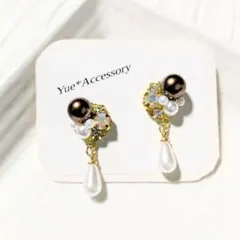 P-256　ハンドメイド☆ビジューピアス／イヤリング