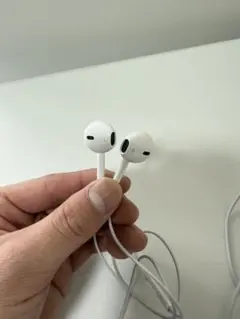 純正 Lightning接続 ホワイト イヤホン