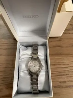 SEIKO 1B22-0BZ0 レディース ソーラー電波 シルバー ジャンク