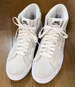 NIKE SB BLAZER MID スニーカーのサムネイル