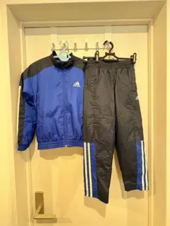 adidas キッズウィンドブレーカー青/黒 120cm~