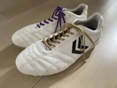 hummel サッカースパイク ホワイト 値下げ交渉◎のサムネイル
