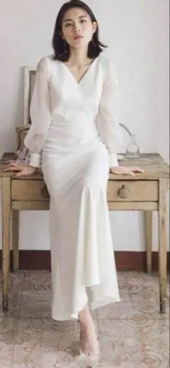 エレガントなホワイトウェディングドレス　お値下げOK