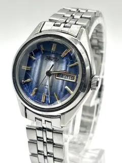 Item thumbnail for item 70ae72d1-3a61-4ee4-875c-f5b80670c3c7