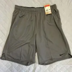 NIKE ハーフパンツ DV9329-084のサムネイル